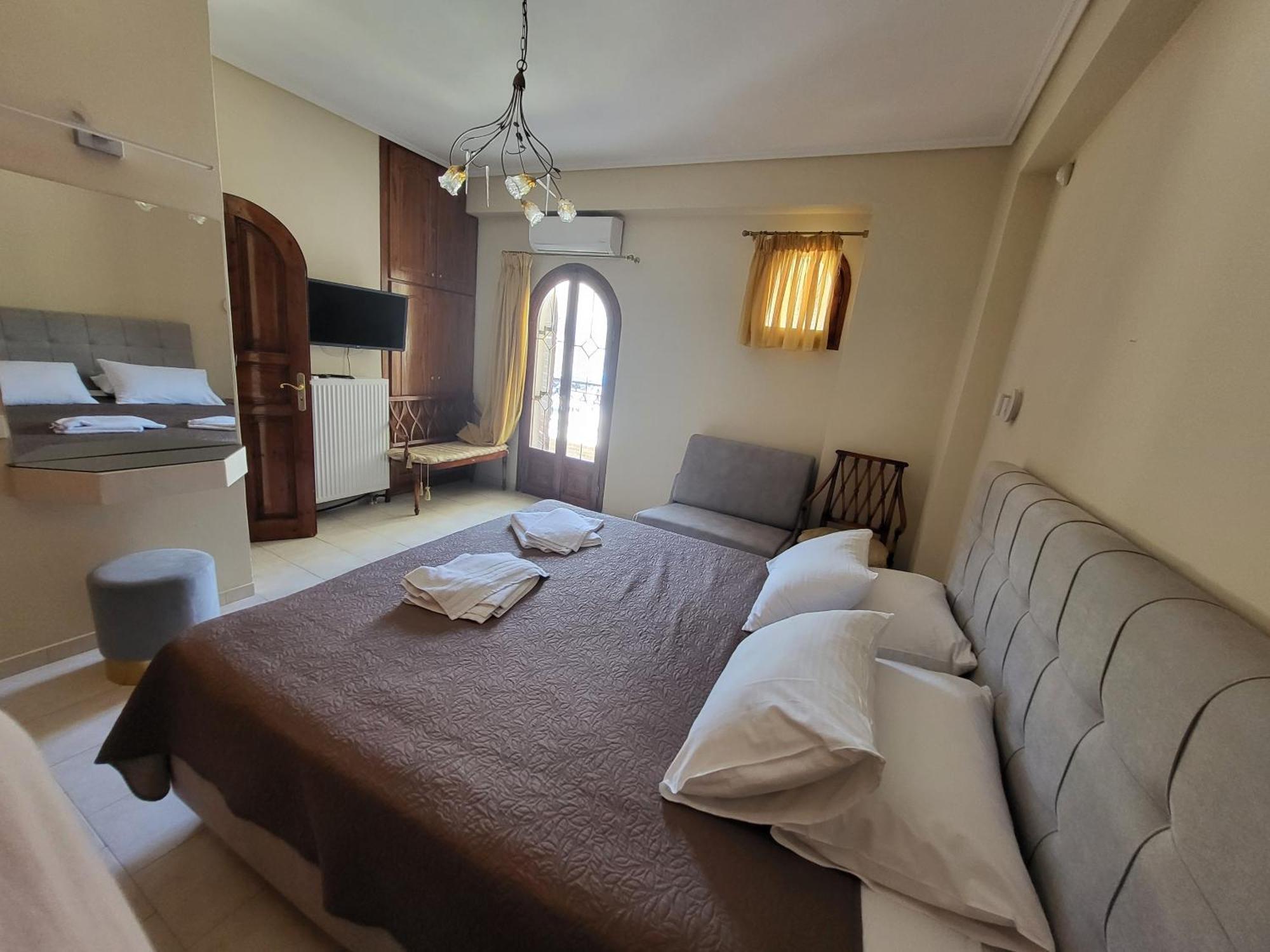 Paradise Bar Apartments พลานอส ภายนอก รูปภาพ