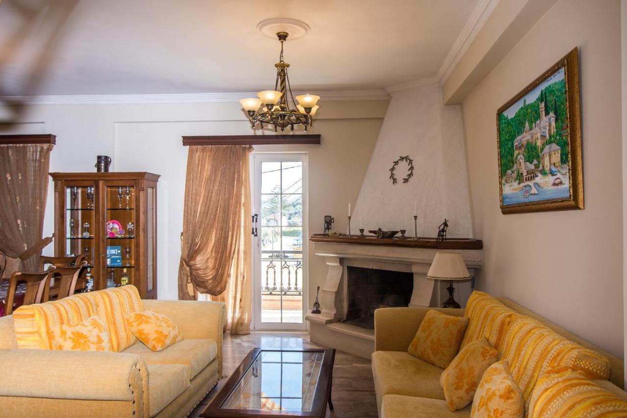 Paradise Bar Apartments พลานอส ภายนอก รูปภาพ